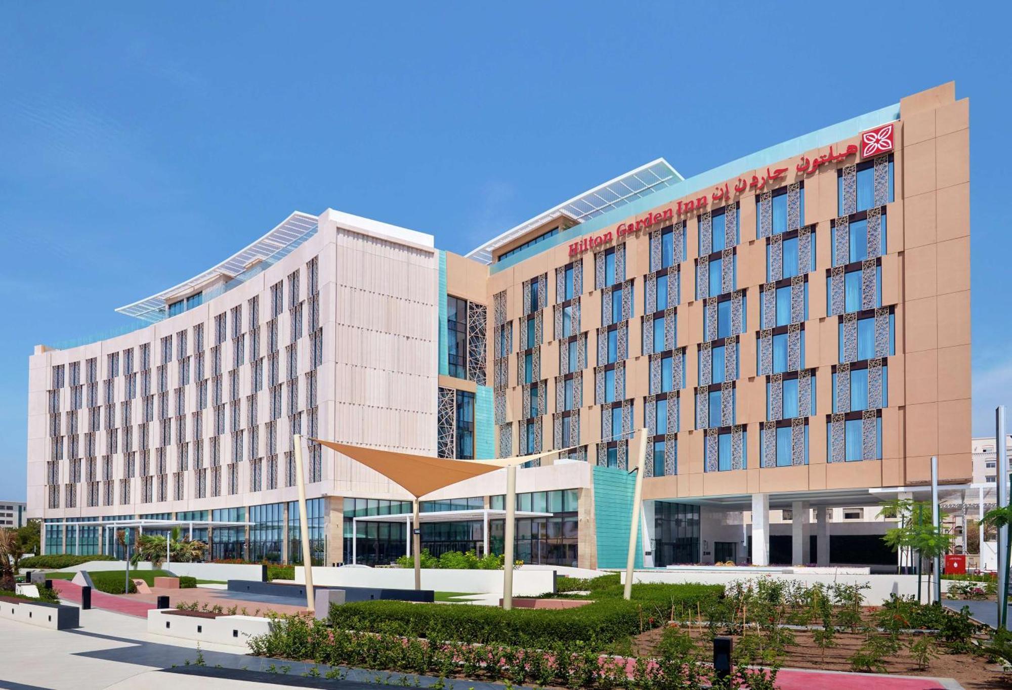 Hilton Garden Inn Muscat Al Khuwair Екстериор снимка